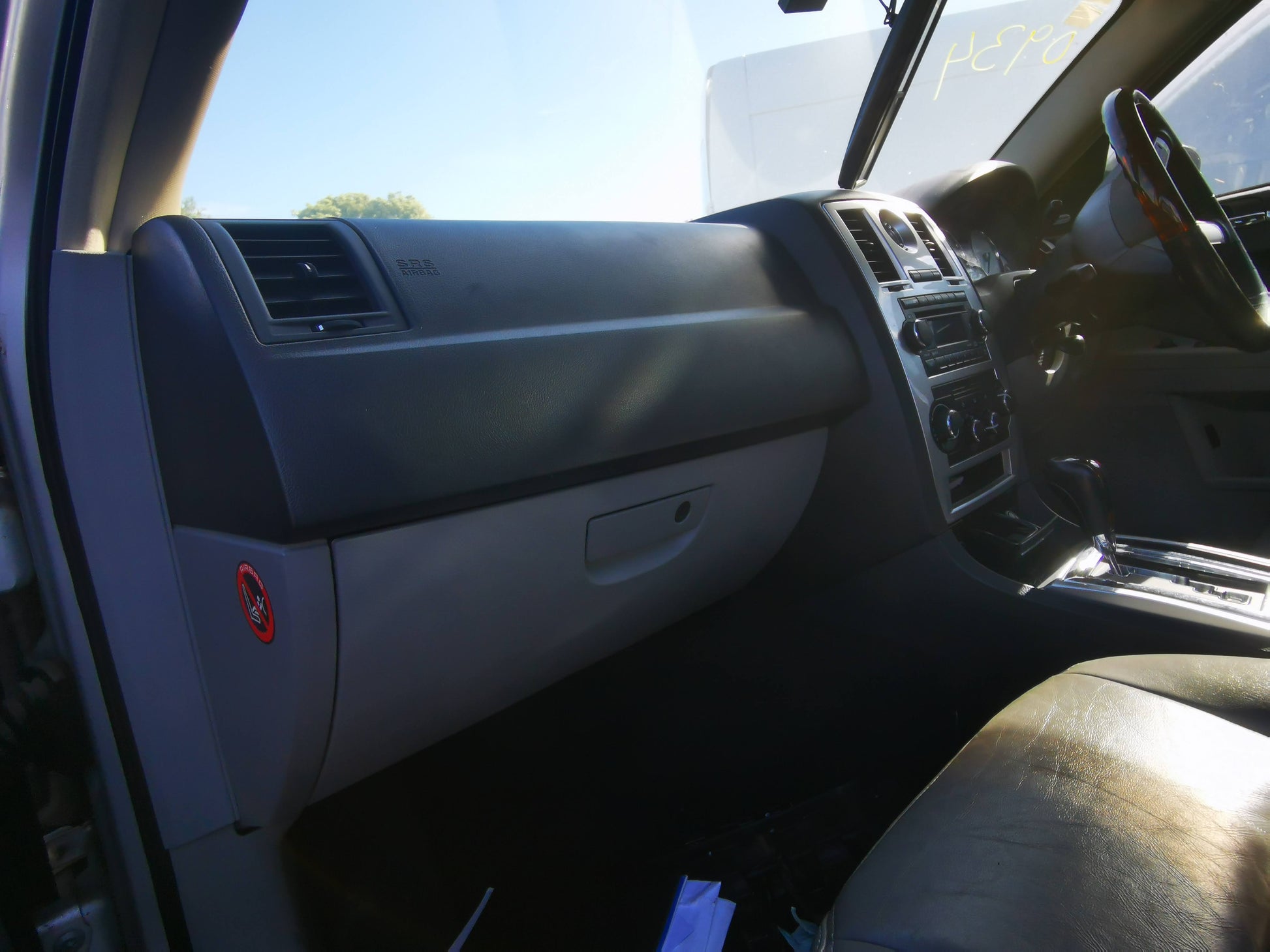 2006 CHRYSLER 300C ENGINE BAY, DIESEL, 11/05-12/11 5140711AA FUSE BOX