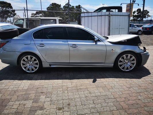 2004 BMW 5 SERIES E60/E61, AUTO DIP, W/ LIGHT PACKAGE & MEMORY TYPE, 3 PLUG (6/4/2 WIRE), 10/03-09/05 51167189523 LEFT DOOR MIRROR