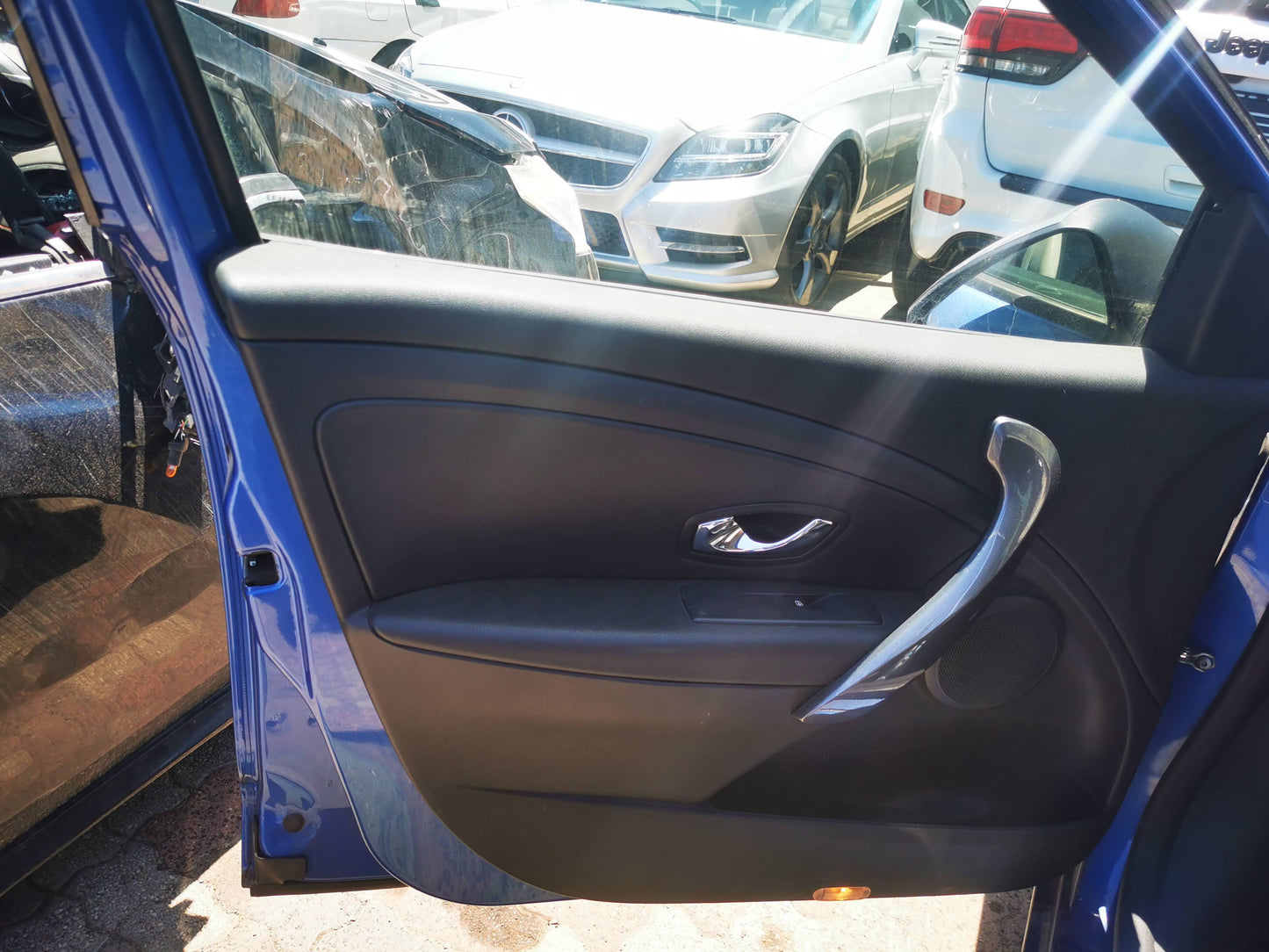 2013 RENAULT MEGANE BUMPER FOGLAMP, E95, CABRIO, GT-LINE, 09/10-06/13  LEFT INDICATOR FOG SIDE