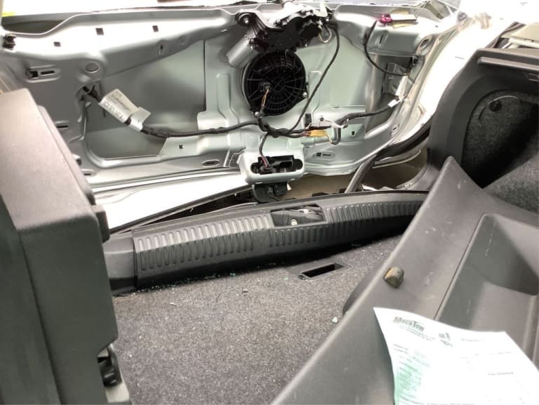 2017 VOLKSWAGEN POLO 6R, 5DR HATCH, 05/14-09/17 6R0845202A RIGHT FRONT DOOR WINDOW