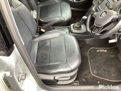 2017 VOLKSWAGEN POLO 6R, 5DR HATCH, 05/14-09/17 6R0845202A RIGHT FRONT DOOR WINDOW