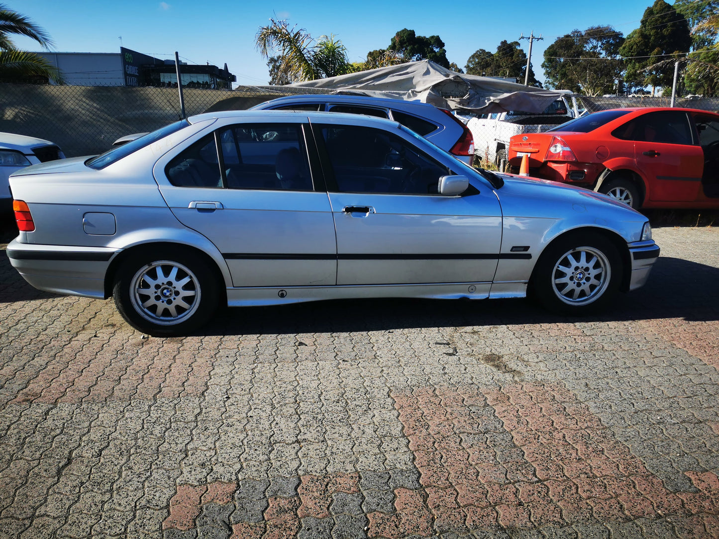 1994 BMW 3 SERIES E36, DOOR REGULATOR ONLY, POWER, SEDAN/HATCH, 05/91-09/00 51331977609 LEFT FRONT WINDOW REG MOTOR