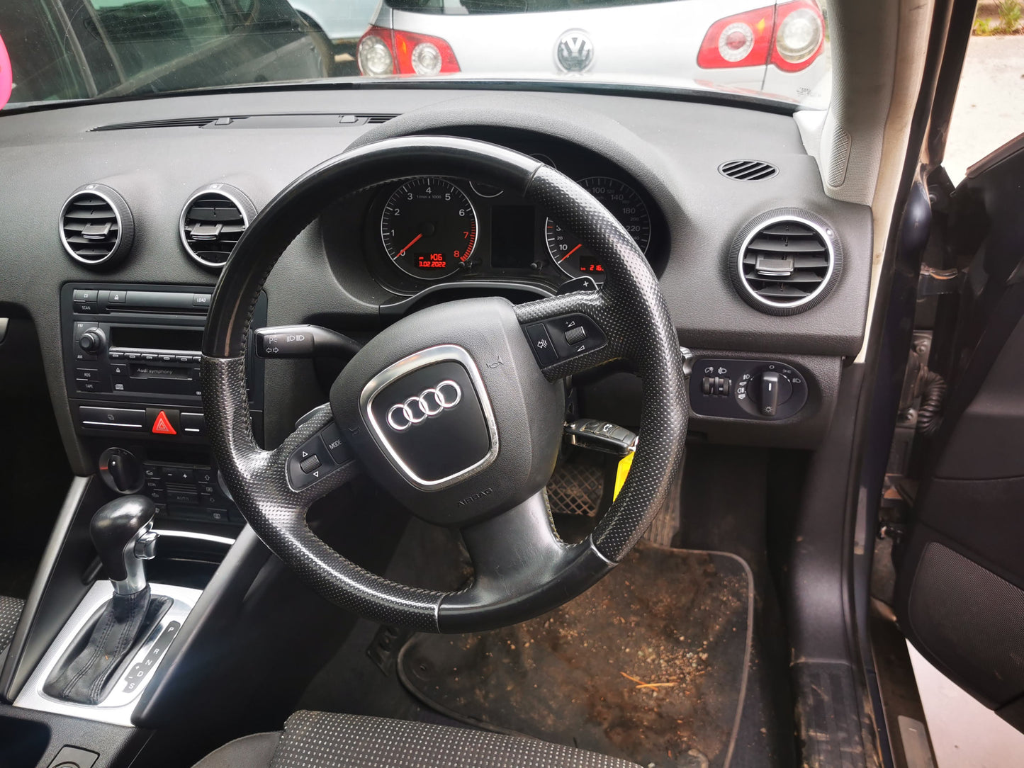 2006 AUDI A3 A3, 8P, HALOGEN TYPE, 06/04-07/08 8P0941004L RIGHT HEADLAMP