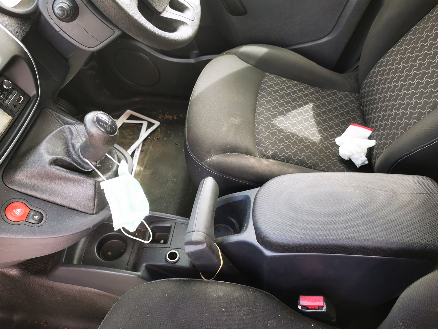 2015 RENAULT KANGOO PETROL, 1.6, X61, 10/10-06/16 8200266777 STARTER