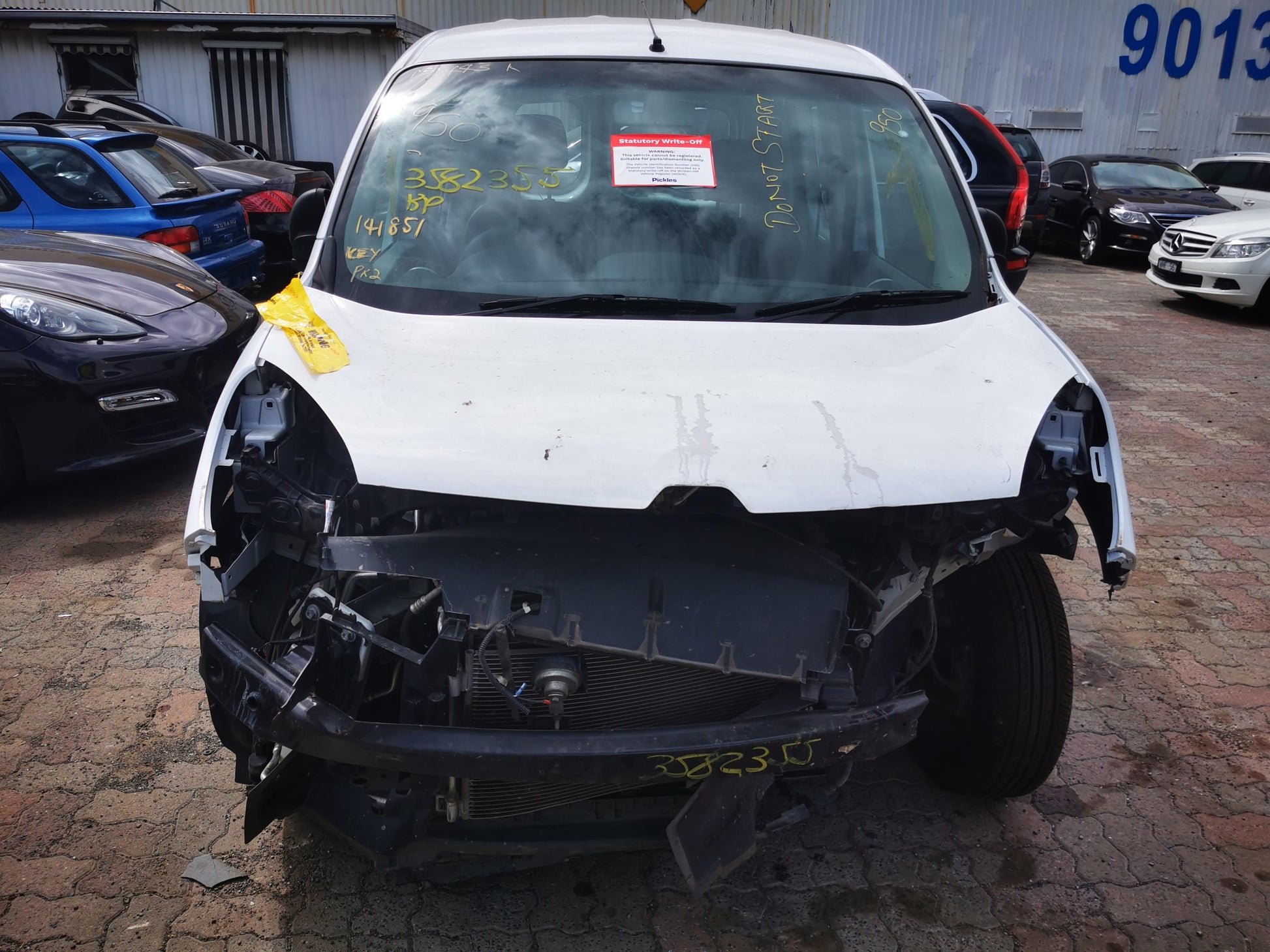 2015 RENAULT KANGOO PETROL, 1.6, X61, 10/10-06/16 8200266777 STARTER