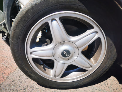 2009 MINI COOPER R55/R56/R57, WAGON/3DR HATCH/CABRIO, 03/07-05/15 51332756083 LEFT FRONT WINDOW REG MOTOR