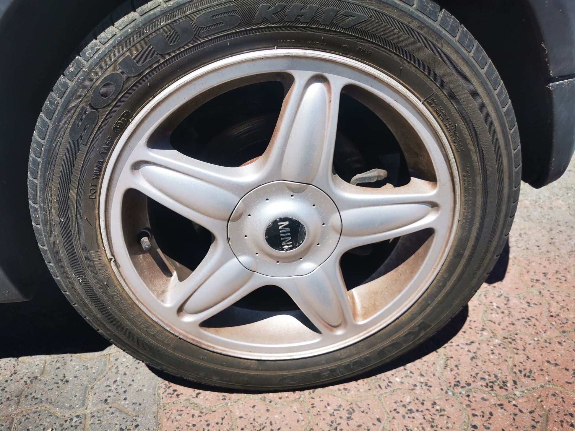 2009 MINI COOPER R55/R56/R57, WAGON/3DR HATCH/CABRIO, 03/07-05/14 41002755935 LEFT FRONT DOOR