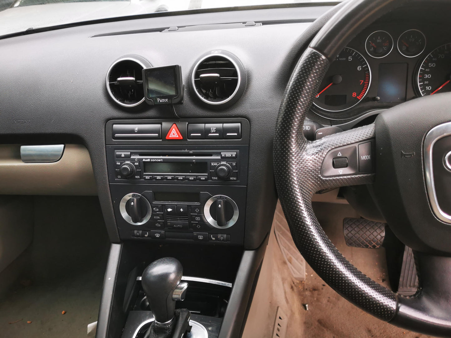 2005 AUDI A3 VINYL, BLACK, W/ AUDIO & CRUISE TYPE, HATCH, 8P, 06/04-04/13 4F0951527E STEERING WHEEL