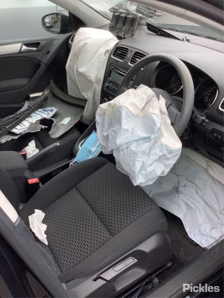 2010 VOLKSWAGEN GOLF AUTO T/M, DIESEL, TDI ENG, GEN 6, 12/08-03/13 5K0920860G INSTRUMENTCLUSTER
