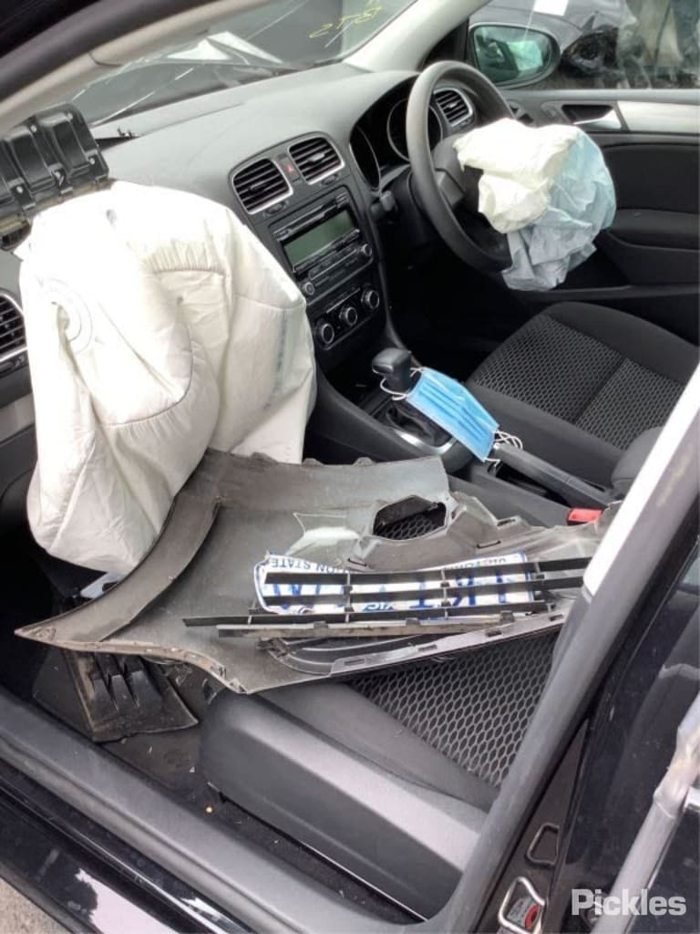 2010 VOLKSWAGEN GOLF AUTO T/M, DIESEL, TDI ENG, GEN 6, 12/08-03/13 5K0920860G INSTRUMENTCLUSTER
