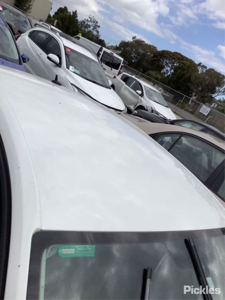 2012 VOLKSWAGEN JETTA 1B, 02/11-12/17 5C6821105A LEFT GUARD