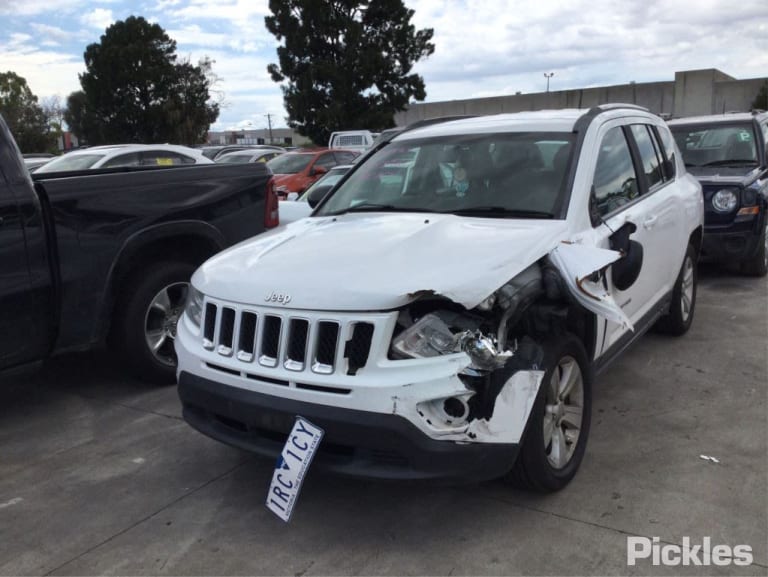2013 JEEP COMPASS MK, 07/11-12/16 68002899AA LEFT FRONT WINDOW REG MOTOR