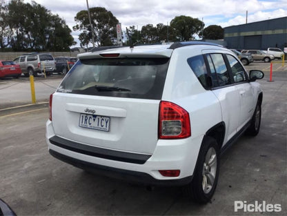 2013 JEEP COMPASS MK, 07/11-12/16 68002899AA LEFT FRONT WINDOW REG MOTOR