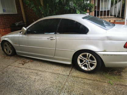 2002 BMW 3 SERIES E46, 09/98-07/06  RIGHT REAR DOOR WINDOW