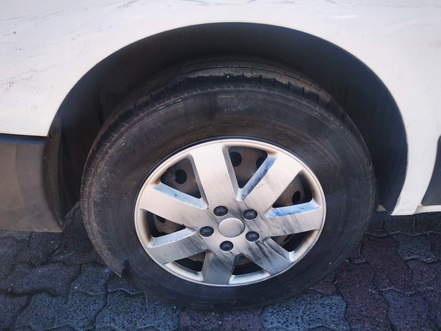 2014 RENAULT TRAFIC DIESEL, 2.0, X83, 04/04-12/14 491101050R STEERING PUMP