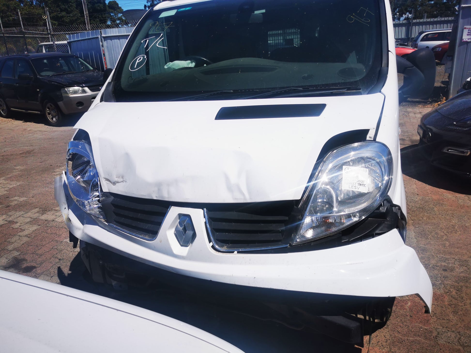 2014 RENAULT TRAFIC DIESEL, 2.0, X83, 04/04-12/14 491101050R STEERING PUMP