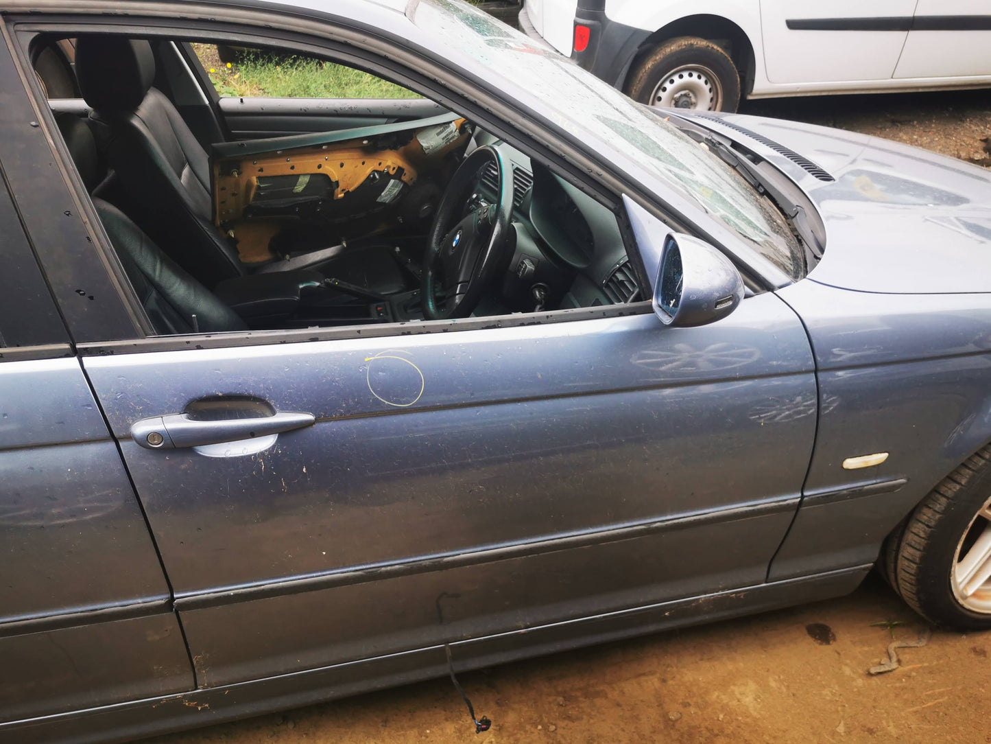 2000 BMW 3 SERIES E46, SEDAN, CLEAR FLASHER TYPE, 09/98-09/01 63218364921 LEFT TAILLIGHT