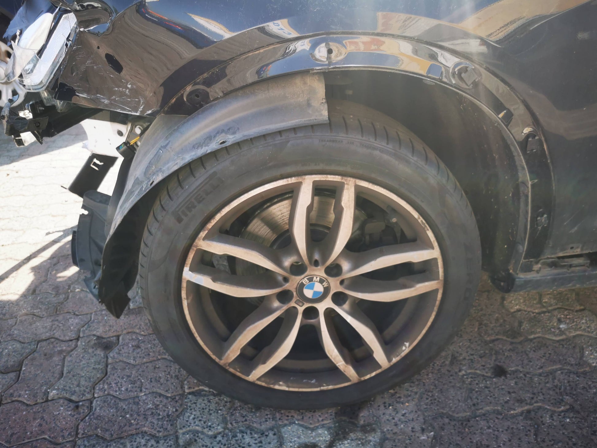 2016 BMW X4 RIGHT REAR DOOR LOCK, F26, 05/14-02/18 51227229460 DOOR BOOT GATE LOCK