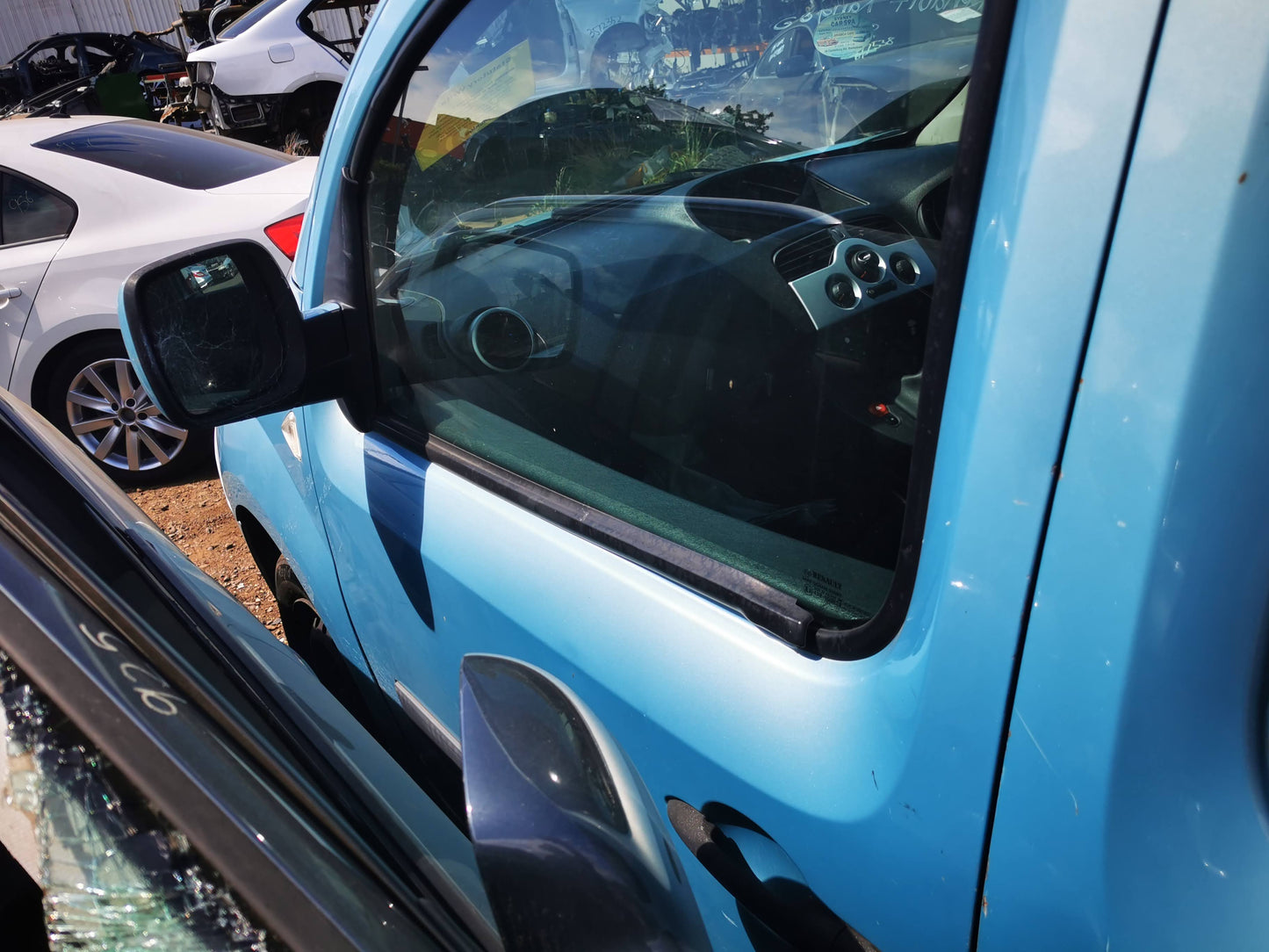 2011 RENAULT KANGOO X61, 1.6, PETROL, 10/10-06/16 8200953359 A C COMPRESSOR