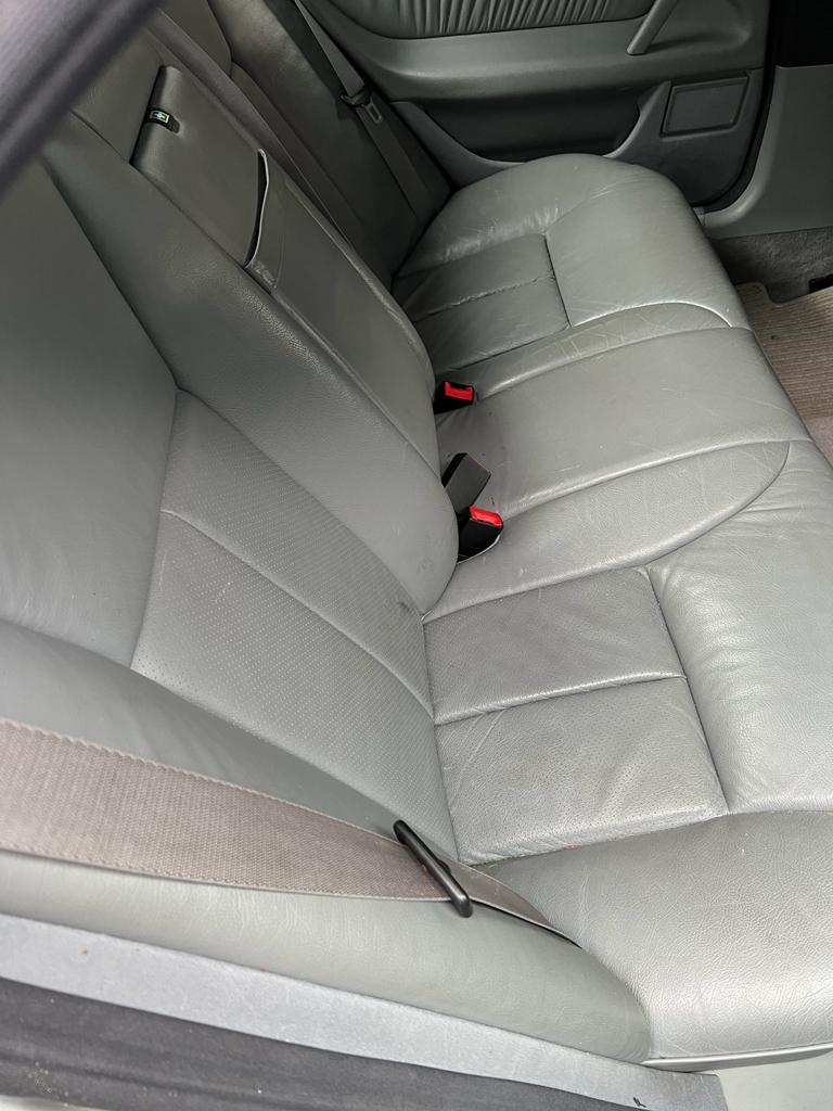 1996 MERCEDES E CLASS W210, SEDAN, NON AIR BAG TYPE, 01/96-10/99 A2107302405 RIGHT REAR DOOR SLIDING