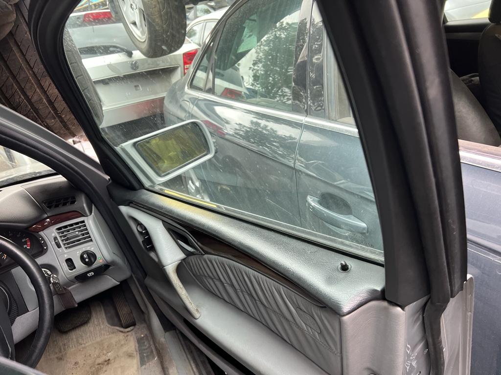 1996 MERCEDES E CLASS W210 SEDAN (RED FLASHER) 01/96-11/99 A2108204464 RIGHT TAILLIGHT