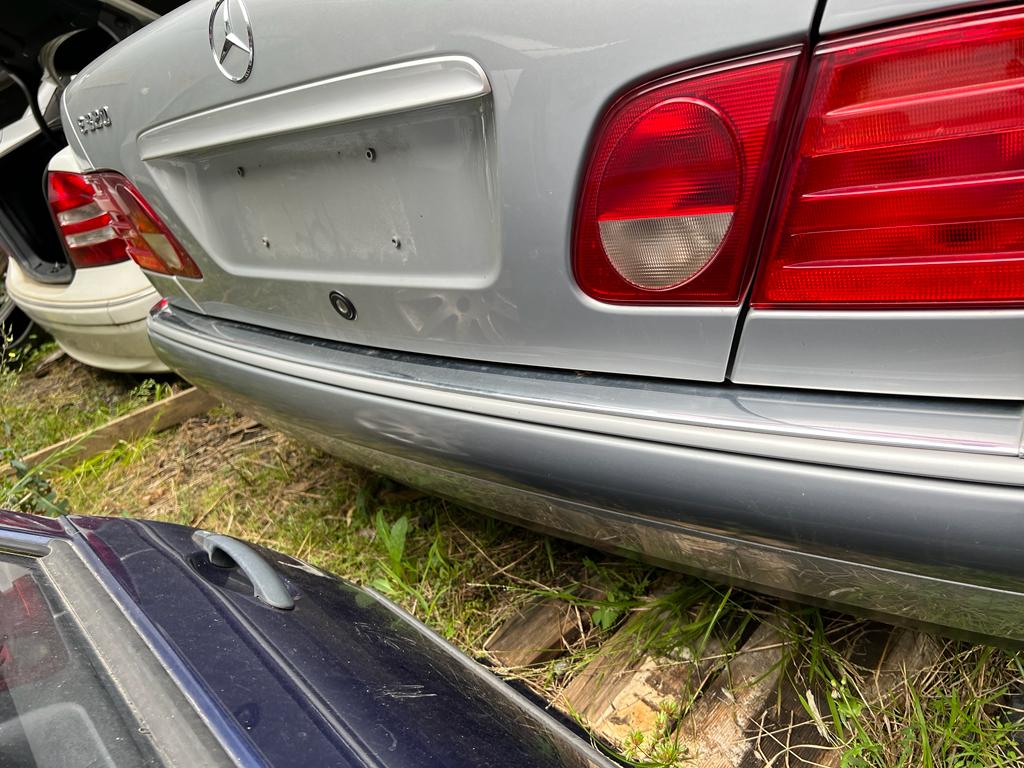 1996 MERCEDES E CLASS W210, SEDAN, NON AIR BAG TYPE, 01/96-10/99 A2107302405 RIGHT REAR DOOR SLIDING