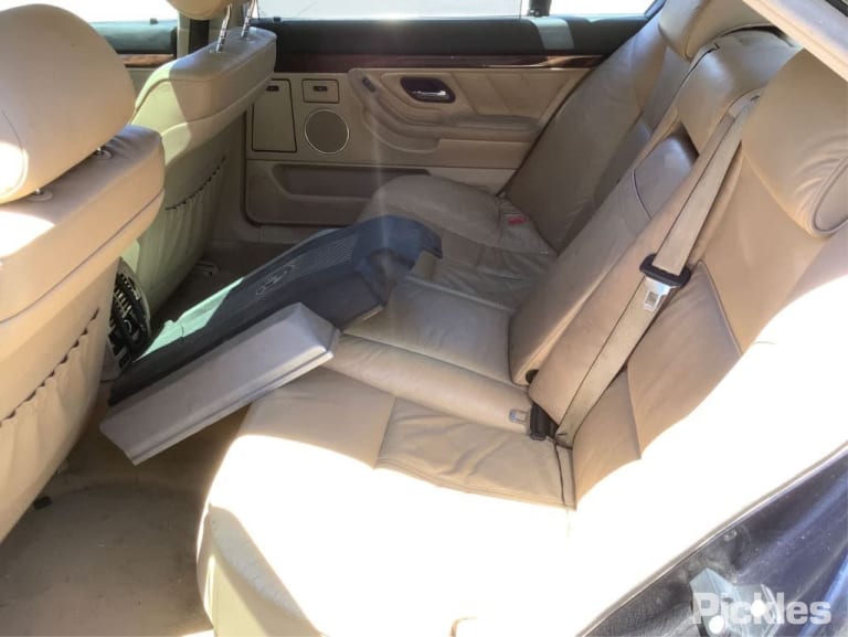Wrecking 1999 BMW 7 SERIES for Used Parts BM0974