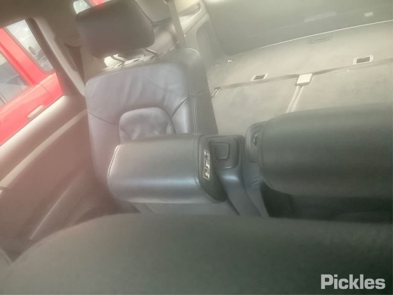 2011 AUDI Q7 LEFT REAR DOOR LOCK, 4L, SINGLE ROW (6 PIN), P/N 8K0839015C, 11/09-08/15 8K0839015C DOOR BOOT GATE LOCK