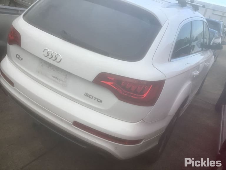 2011 AUDI Q7 4L, 09/06-08/15  OWNERS HANDBOOK