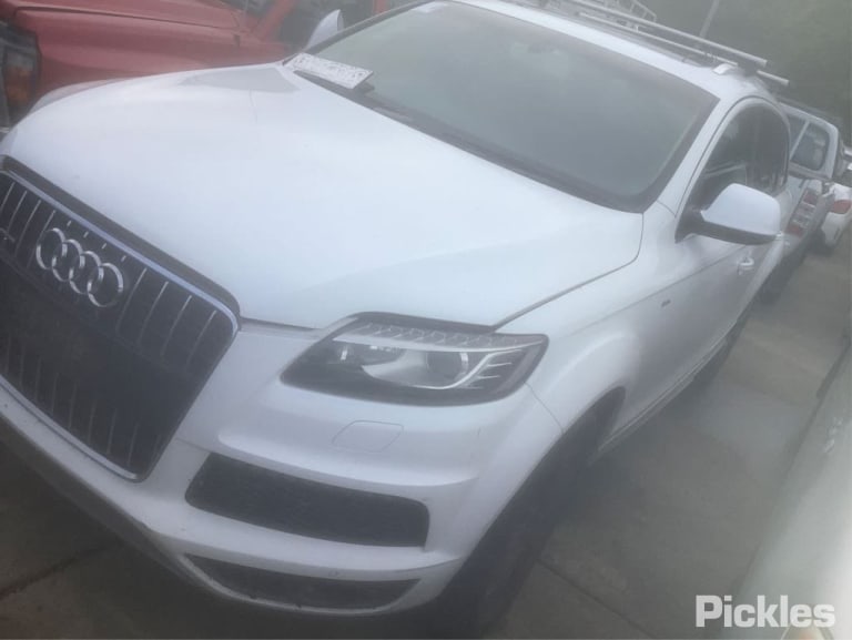 2011 AUDI Q7 4L, 09/06-08/15  OWNERS HANDBOOK
