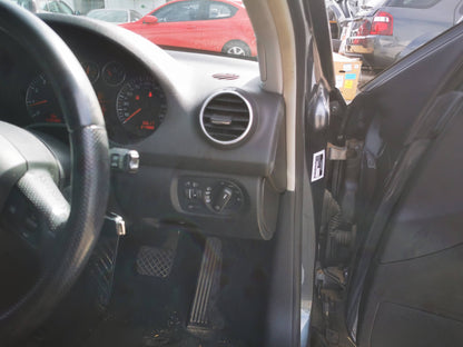 2005 AUDI A3 8P, DOOR REG ASSY (REG AND MOTOR), 5DR HATCH, 06/04-04/13 8P4837461C LEFT FRONT WINDOW REG MOTOR