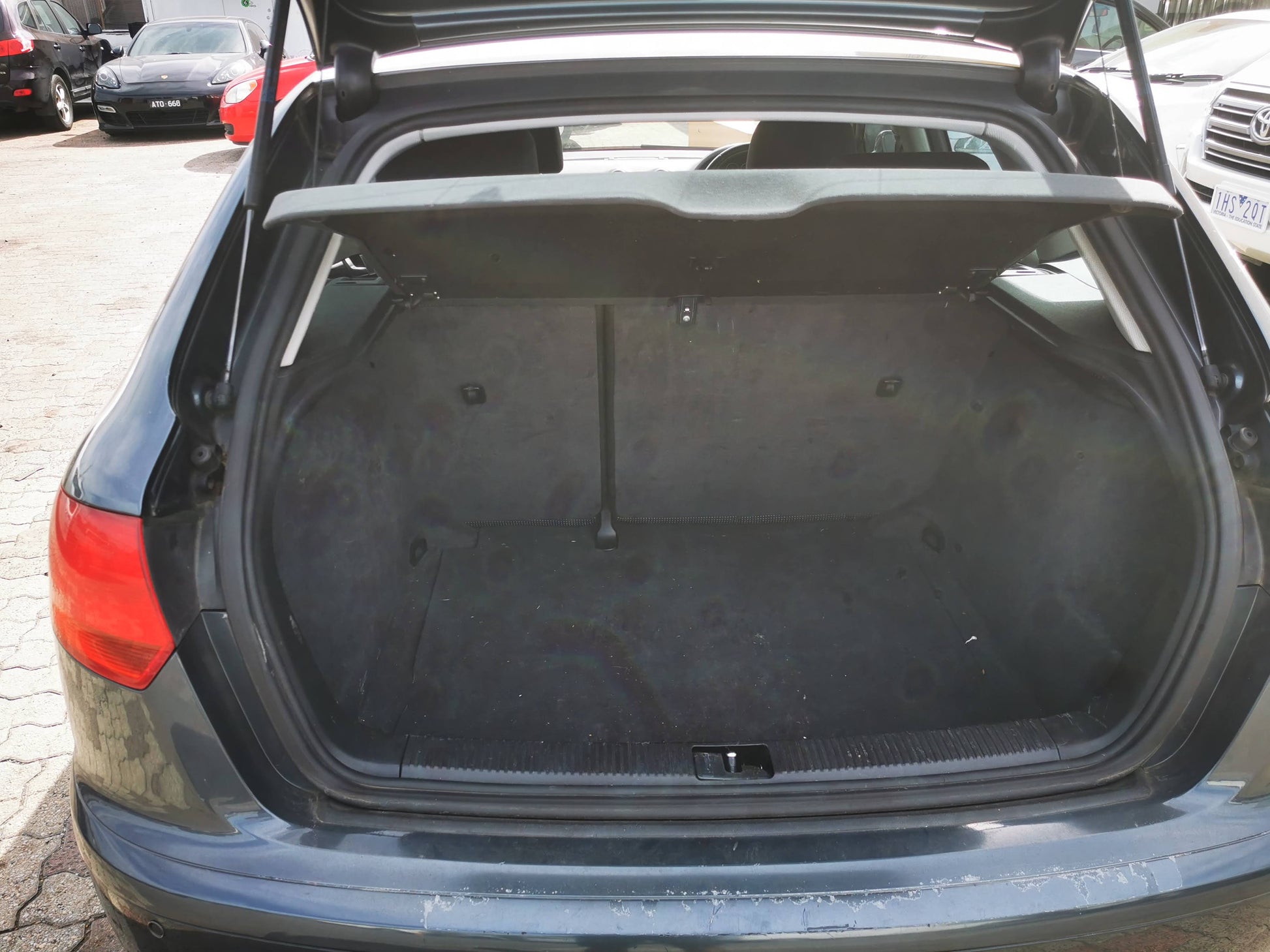 2005 AUDI A3 8P, DOOR REG ASSY (REG AND MOTOR), 5DR HATCH, 06/04-04/13 8P4837461C LEFT FRONT WINDOW REG MOTOR