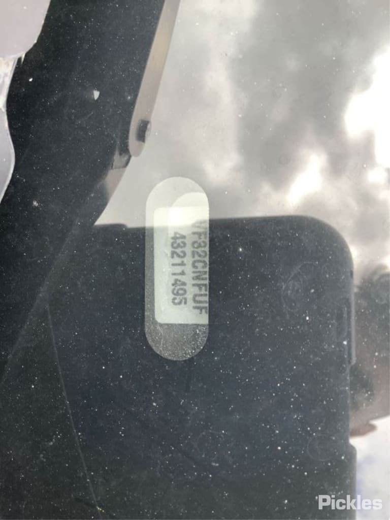 2003 PEUGEOT 206 1.6, VALEO BRAND, T1, 10/99-11/07 5802C9 STARTER