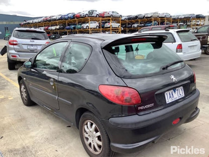 2003 PEUGEOT 206 1.6, VALEO BRAND, T1, 10/99-11/07 5802C9 STARTER