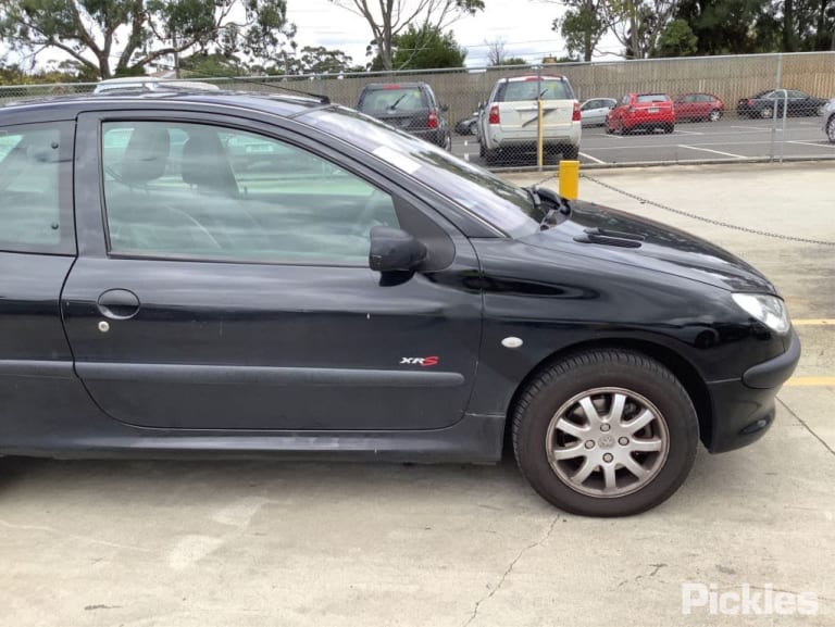 2003 PEUGEOT 206 1.6, VALEO BRAND, T1, 10/99-11/07 5802C9 STARTER