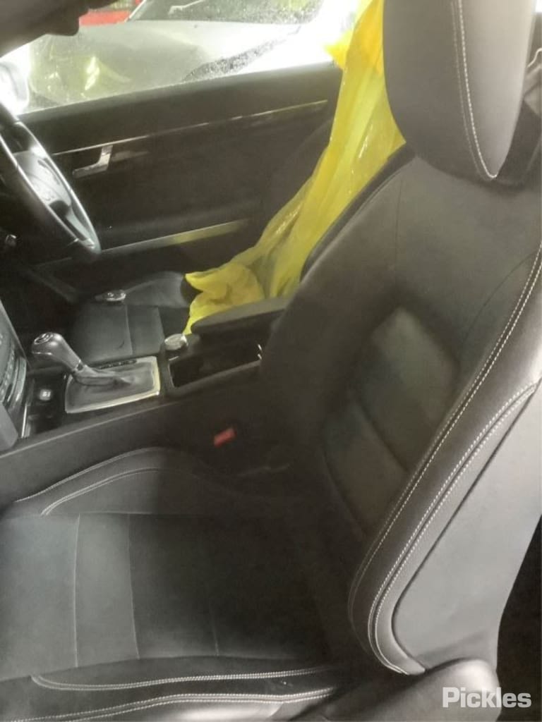 2009 MERCEDES E CLASS A207/C207, CABRIO/COUPE, SPORTS TYPE, 07/09-  LEFT REAR STRUT