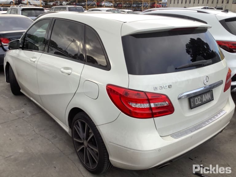 2012 MERCEDES B CLASS W246, 12/11-02/19 A2467250110 LEFT FRONT DOOR WINDOW