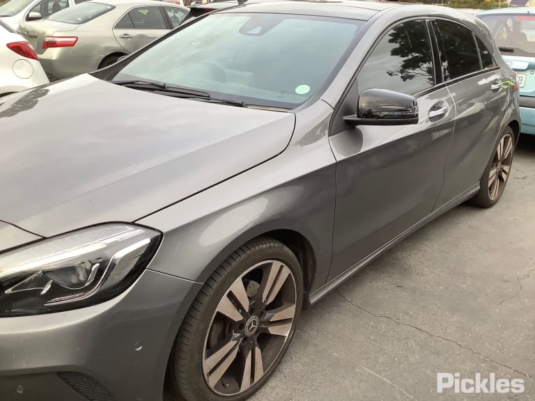 2018 MERCEDES A CLASS W176, DOOR REG ASSY (REG & MOTOR), 09/12-03/18 A1767206500 LEFT FRONT WINDOW REG MOTOR