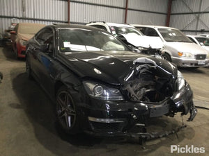 2012 MERCEDES C CLASS C204, 05/11-01/15 A2047251110 LEFT FRONT DOOR WINDOW
