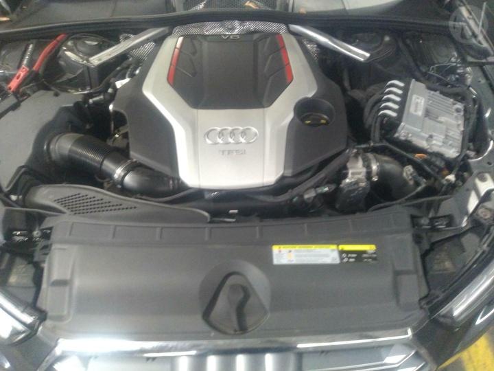 2019 AUDI A4 8.25 IN, DISPLAY UNIT, B9 8W, 10/15-11/20 8W8919605 RADIO CD DVD SAT TV