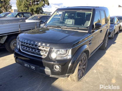 2015 LAND ROVER DISCOVERY L319, NON CENTRE MOULD TYPE, 10/09-12/16 LR016462 RIGHT FRONT DOOR