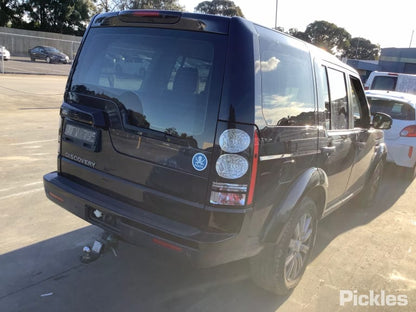 2015 LAND ROVER DISCOVERY LH REAR 2ND ROW, SEAT BELT ONLY, L319, 10/09-12/16 LR056627 SEAT BELT STALK