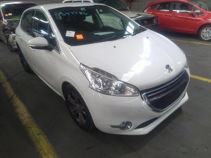 2014 PEUGEOT 208 PETROL, 1.6, VIN VF3C*5FS/5FU, P/N P/N M000T32271/M000T32272, A9, 10/12-05/15 V764559080 STARTER