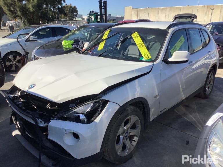 2010 BMW X1 E84, 04/10-07/15  GLOVE BOX