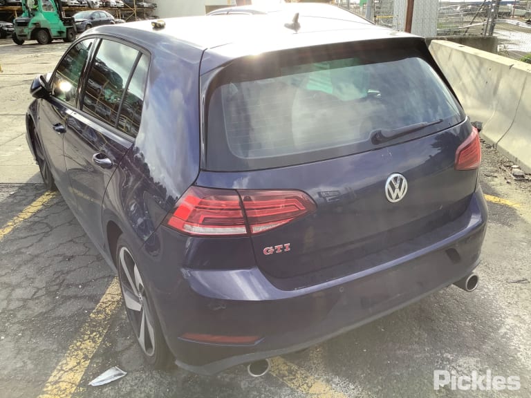 2019 VOLKSWAGEN GOLF LEFT REAR DOOR LOCK, P/N 5TA839015D, GEN 7, 03/13-08/20 5TA839015D DOOR BOOT GATE LOCK
