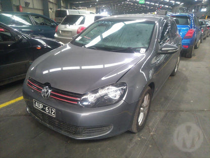 2011 VOLKSWAGEN GOLF GEN 6, COMFORTLINE/TRENDLINE, HALOGEN TYPE, 10/08-03/13 5K2941006H RIGHT HEADLAMP