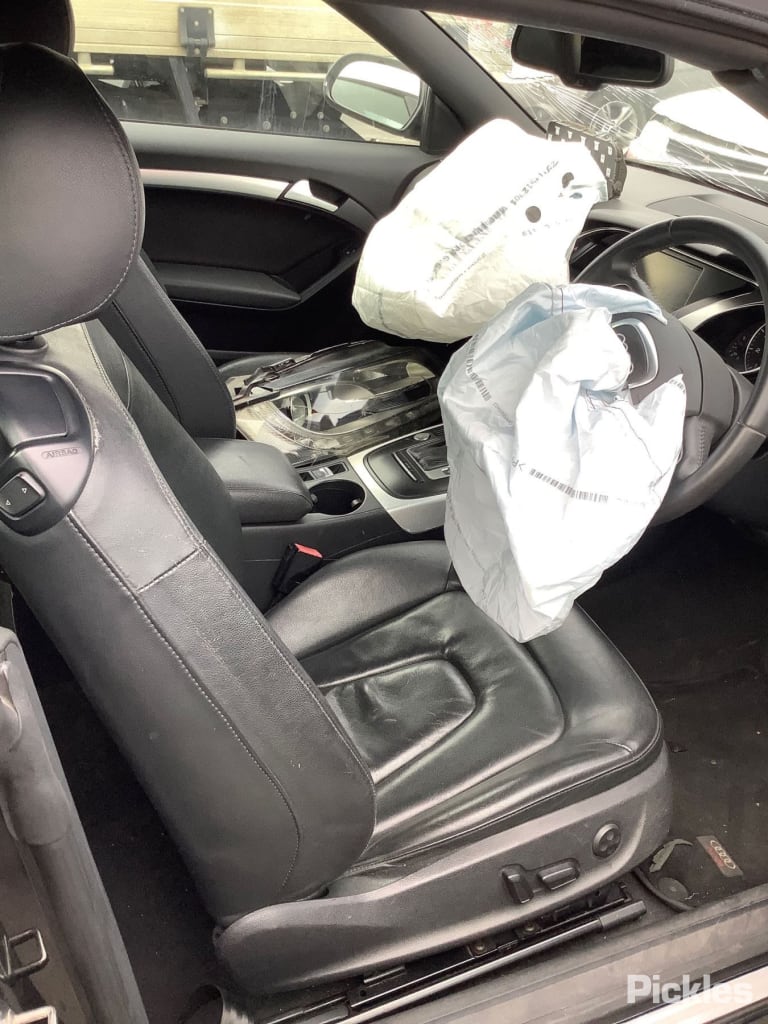 2010 AUDI A5/S5 HEADLAMP SWITCH, 8T, 10/07-12/11  COMBINATION SWITCH