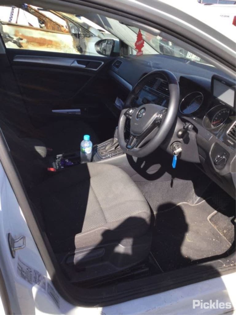 2017 VOLKSWAGEN GOLF GEN 7, 5DR HATCH/WAGON, 03/13-08/20 5G4837461H LEFT FRONT WINDOW REG MOTOR