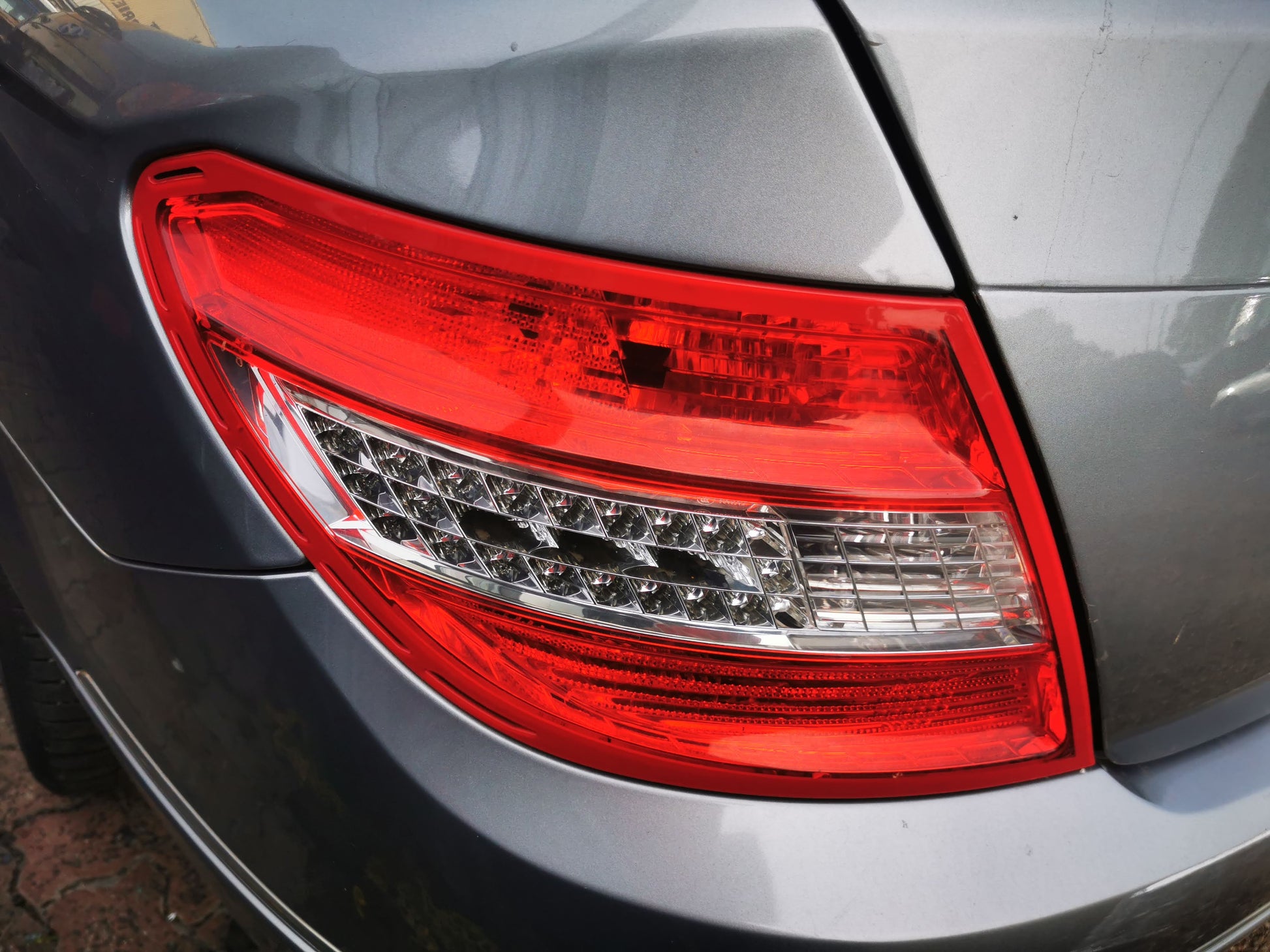 2008 MERCEDES C CLASS W204, SEDAN, AVANTGARDE/SPORTS, LED TYPE, 07/07-04/11 A2048200264 RIGHT TAILLIGHT