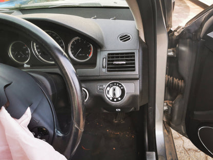 2008 MERCEDES C CLASS W204, DOOR REG AND MOTOR ASSY, 07/07-04/11  RIGHT FRONT WINDOW REG MOTOR